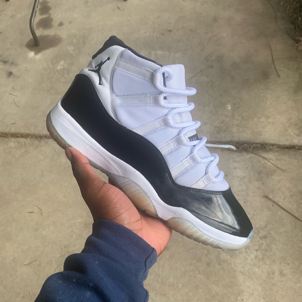 Jordan 11 “Concord” Size 11